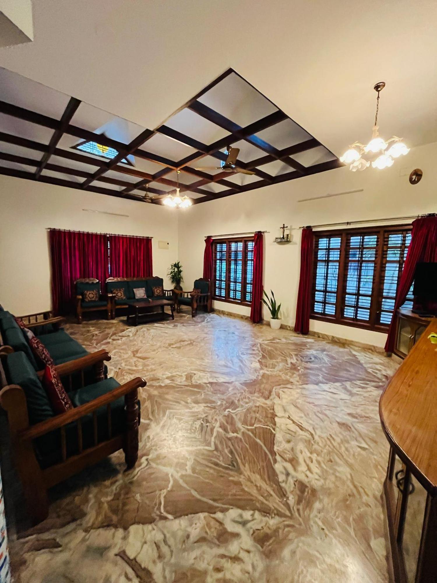 Spacious 3-Bedroom Private Villa In Mangalore - Ideal Getaway For Family And Friends Exterior photo